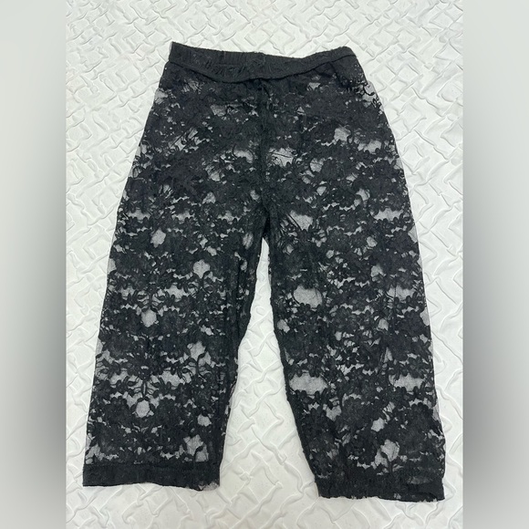 NWT ⚜️🖤⚜️ Costume dept. 🖤 floral sheer shorts size XS - Picture 8 of 15